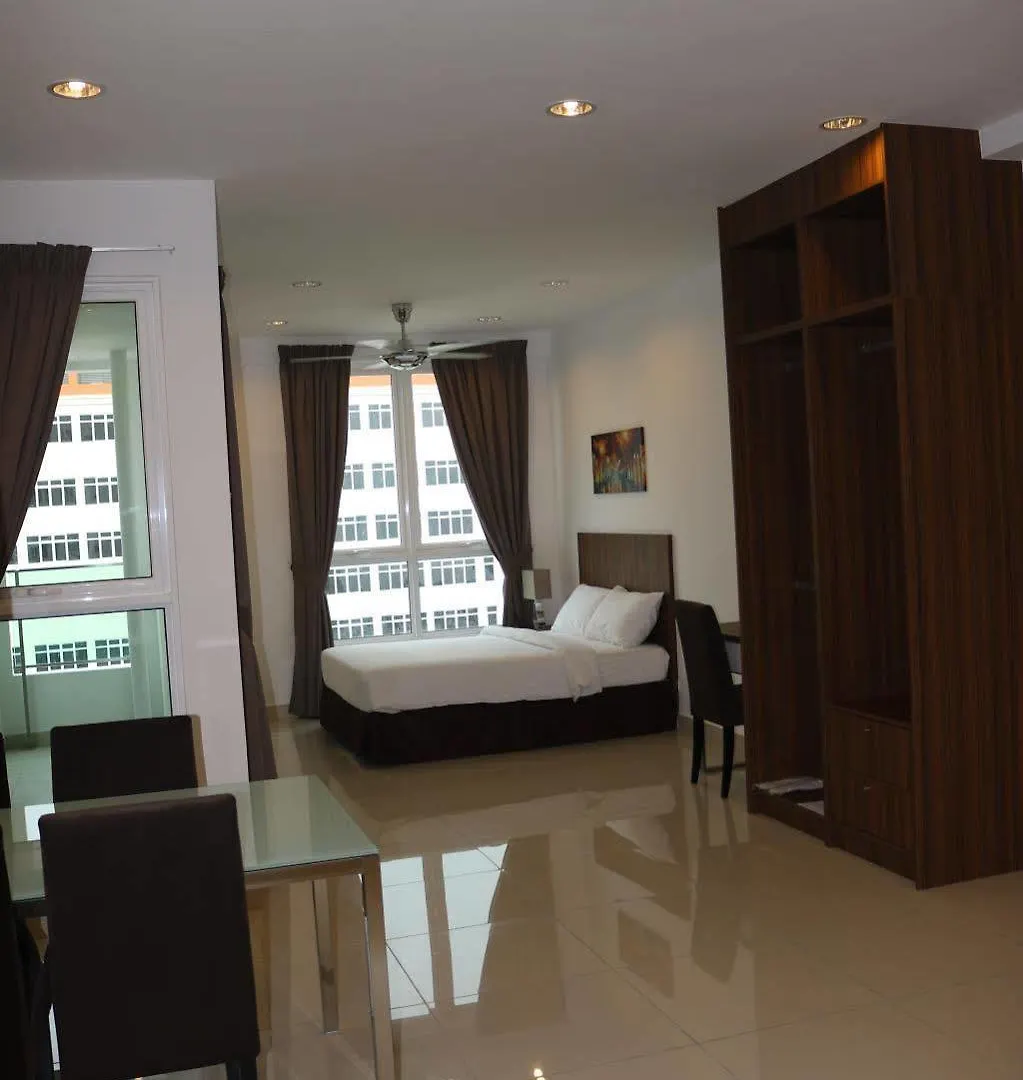 Vouk Suites At Mansion One George Town